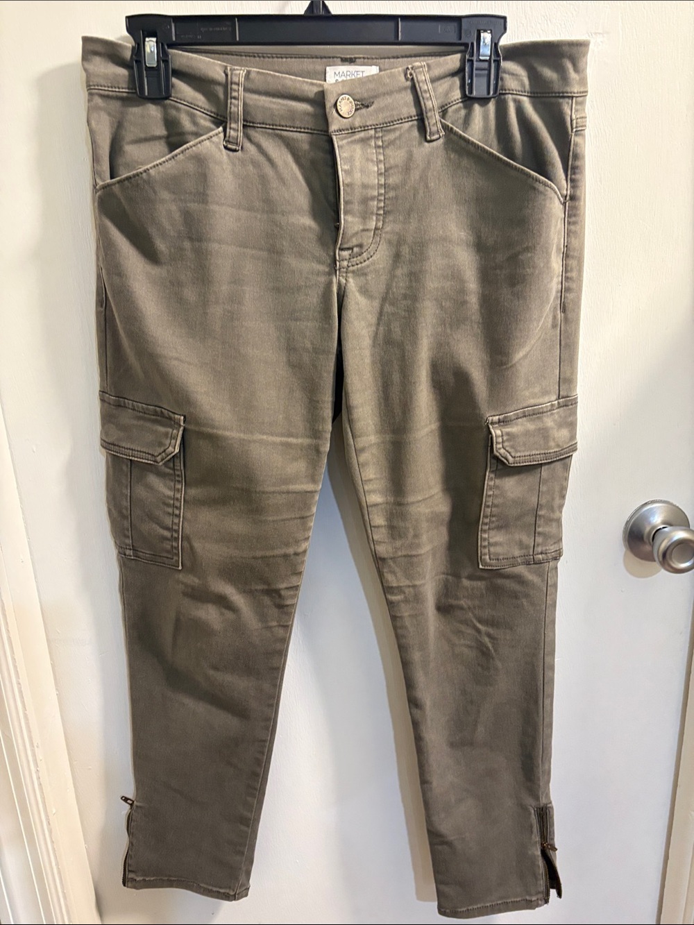 Market & Spruce Olive Green Cargo Pants — Tapered Fit